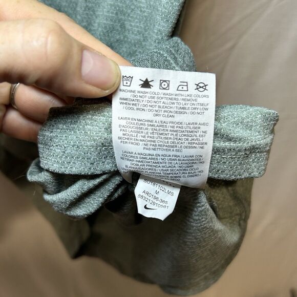 Nike Dri-Fit Men's Size Medium Forest GREEN Short Sleeve Athletic Shirt T-Shirt - Picture 4 of 7